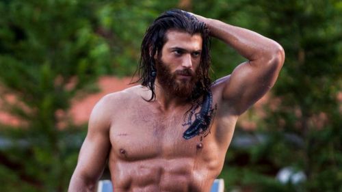 Fantástico regreso de 'Volverte a ver' con Can Yaman ante el hundimiento de 'Arusitys Prime'