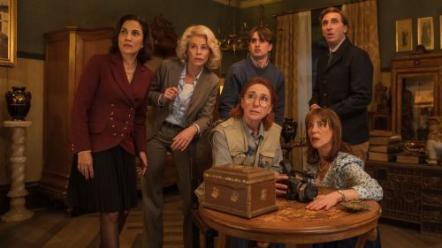 'Fenómenas': La comedia paranormal española de Netflix con un reparto de lujo