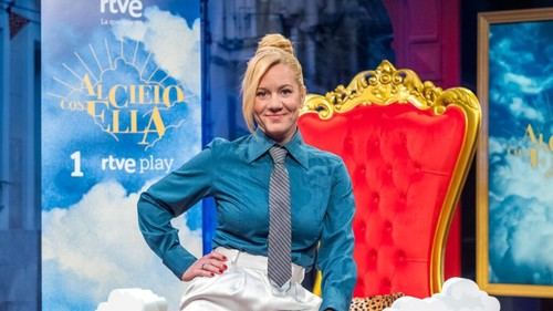 Henar Álvarez y Shakira debutan en el prime time de La 1 con 'Al cielo con ella'