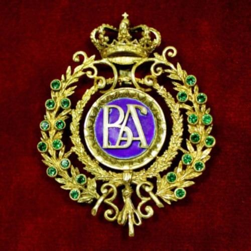 38 personalidades y entidades culturales reciben la Medalla de Oro al Mérito en Bellas Artes 2024