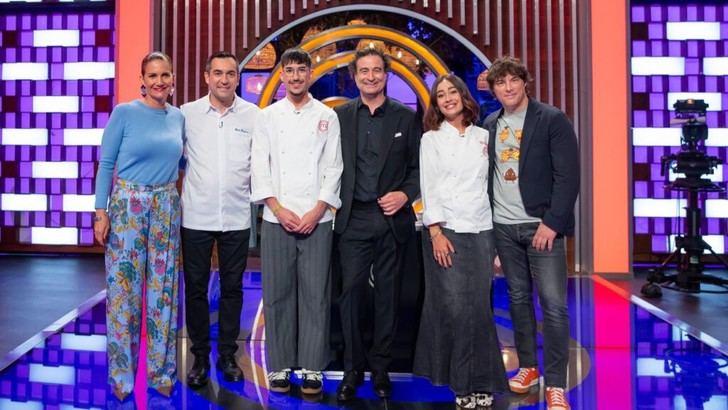Marina Rivers actualiza el slang de la Gen Z para los concursantes de 'MasterChef Celebrity 10'