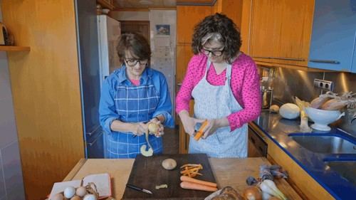 Sílvia Abril cocinará sopa de cebolla este domingo en 'La recepta perduda'