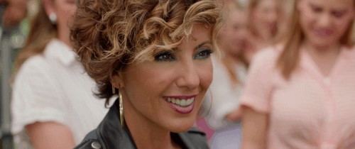 'Y ahora Sonsoles' regresa a Antena 3 con un homenaje musical a Grease